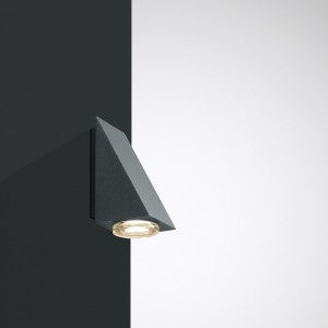 ĐÈN LED GẮN TƯỜNG TRILUX - HS I RM1L