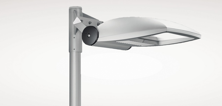 TRILUX STREETLIGHT LnStar 70-AM1R/8200